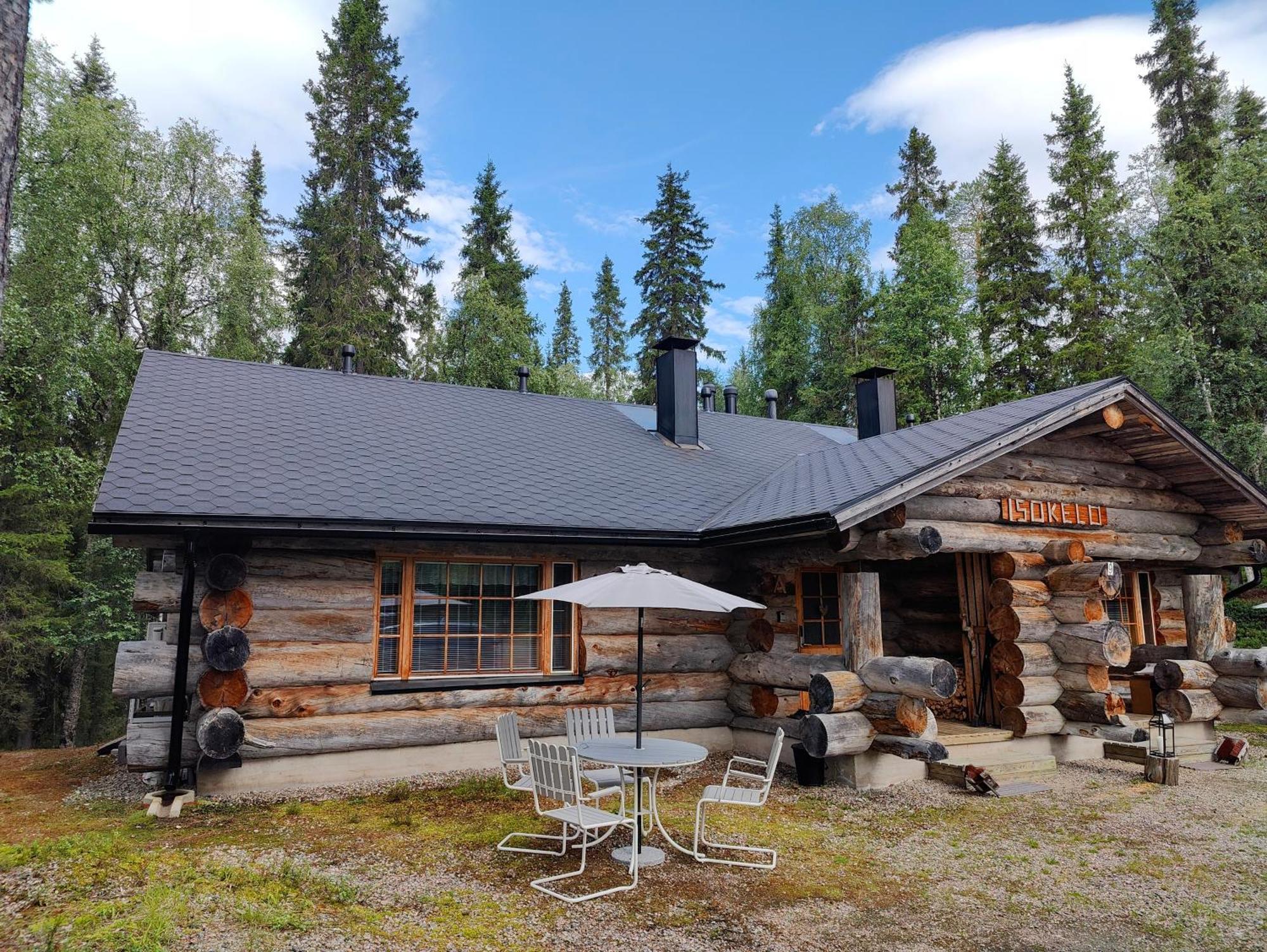 Isokelo Log Apartments Salla Esterno foto